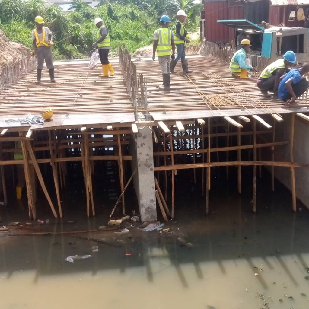 DOUBLE-BOX CULVERT TOP SLAB CONSTRUCTION ALONG ALEGBO RD, EFFURUN