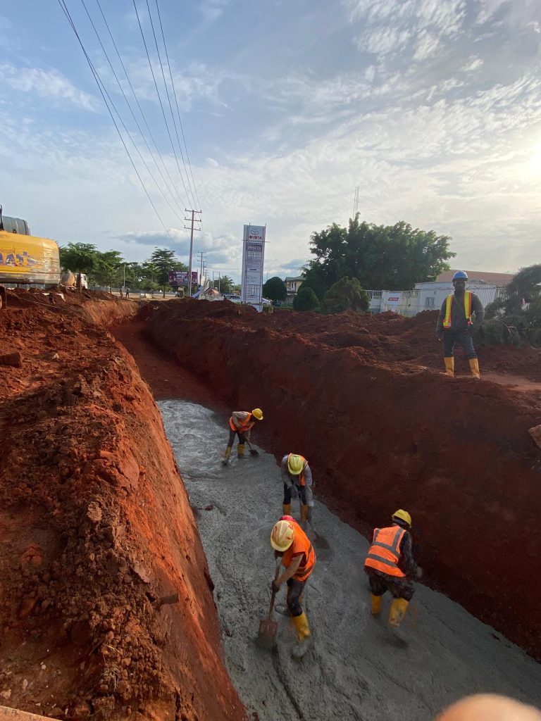 Base casting by summit road down to CH 0+315