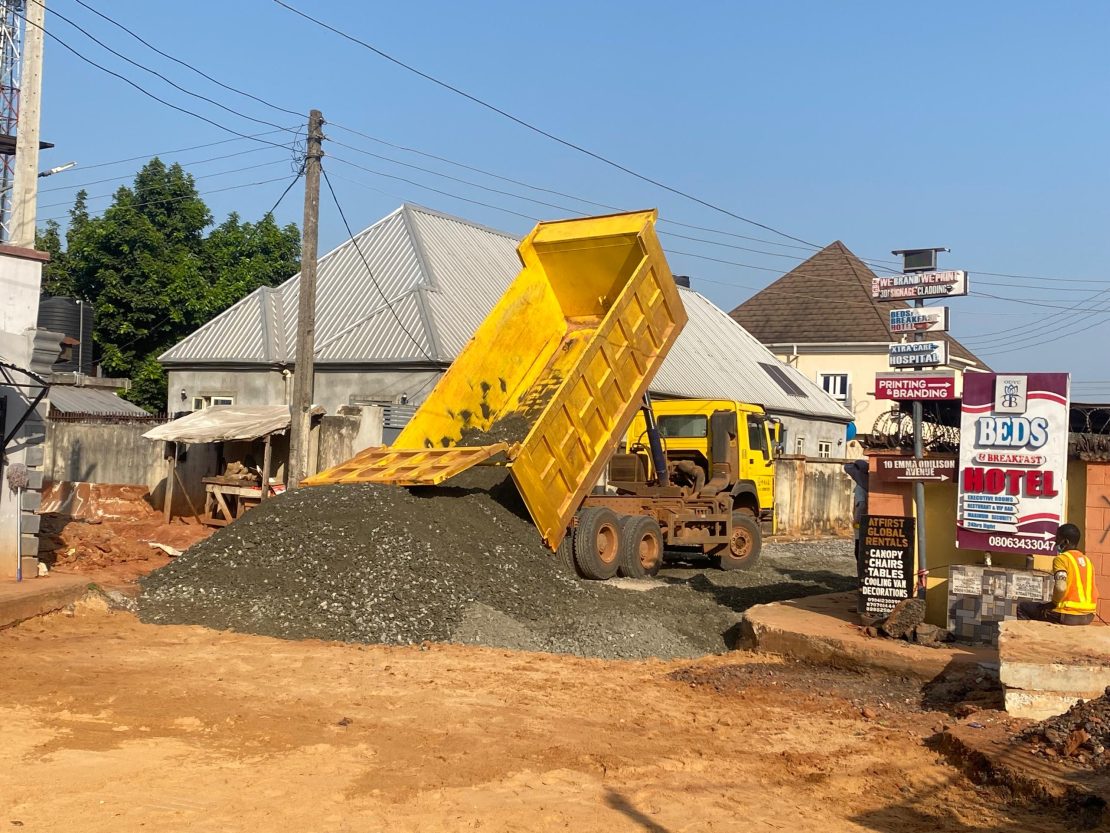 Placing of stone base at CH 0+775 on Nwelih street by submit road